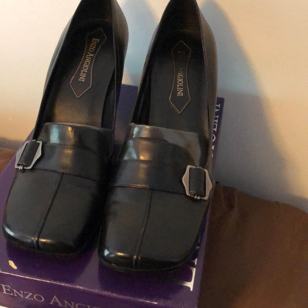 Women shoes Enzo Angiolini